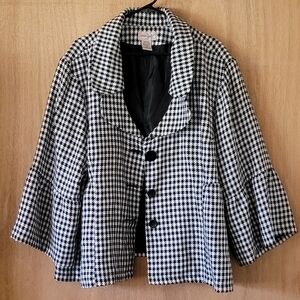 Stylish Black and White Houndstooth Blazer